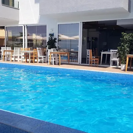 Diamond Dream Saranda
