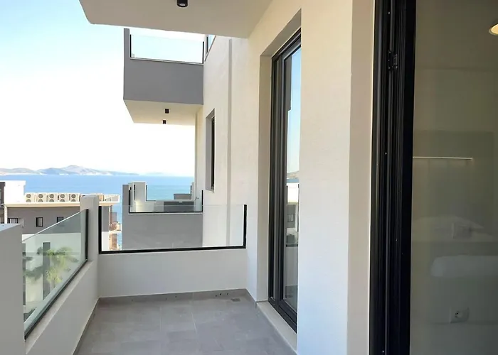 Diamond Dream * Sarandë