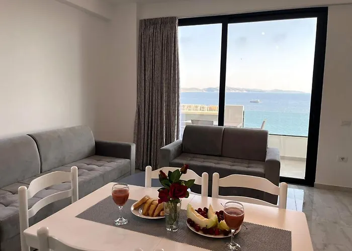 Diamond Dream * Sarandë